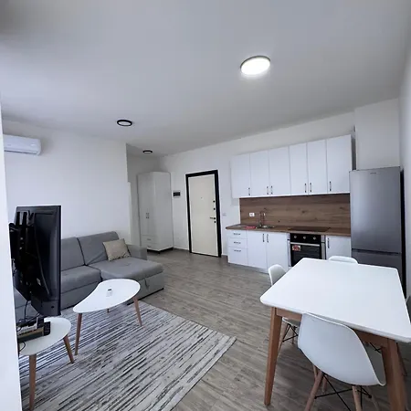 Angelo Ilyonis Apartment