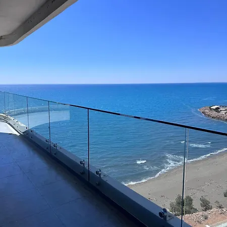 Angelo Ilyonis Appartement *